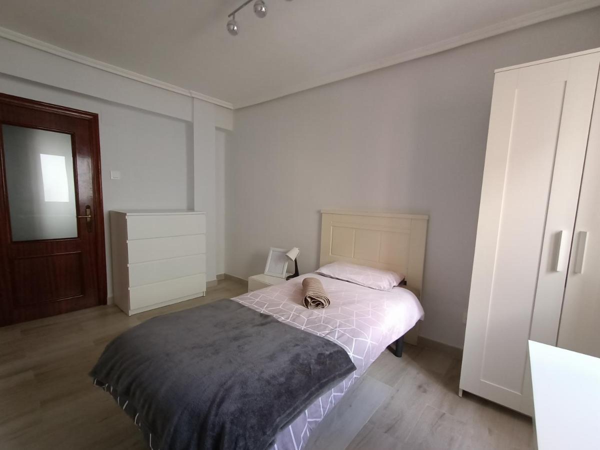 Апартаменты Piso San Roque 3 Hab Cerca Del Centro Y Universidad Сантандер Экстерьер фото